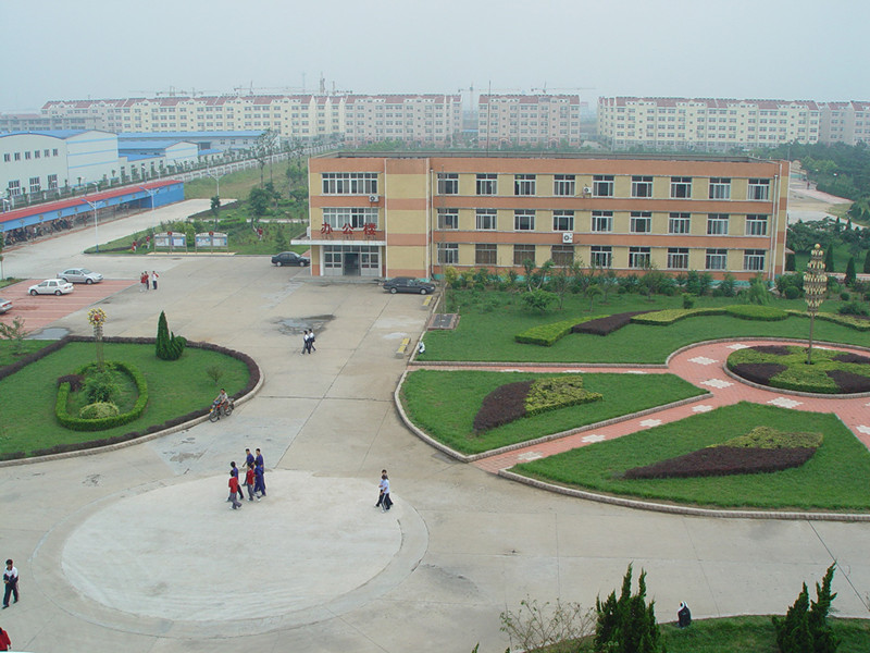 校园2.jpg