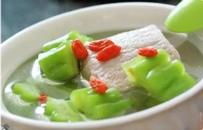 夏季养生　护心健脾