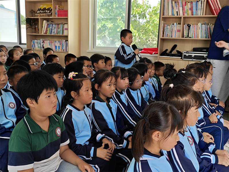 弘扬科学家精神，科普筑梦向未来 ——烟台市科学家精神宣讲团走进莱山区朱塂堡小学